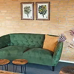 Svanegården 4*